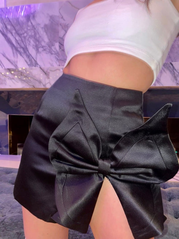 Fernanda Bow Mini Skirt | Black